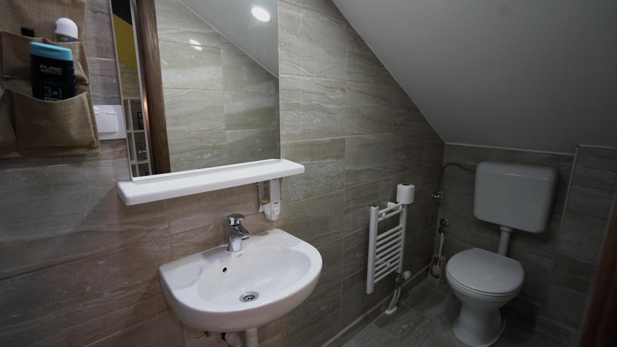 Hideaway Rooms & Apartments سراييفو المظهر الخارجي الصورة