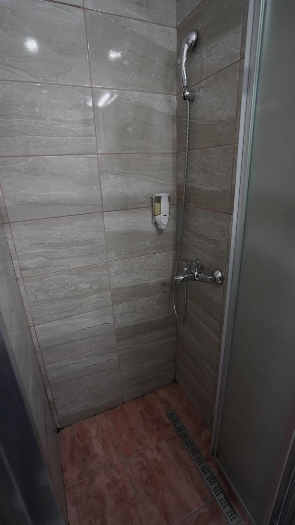 Hideaway Rooms & Apartments سراييفو المظهر الخارجي الصورة